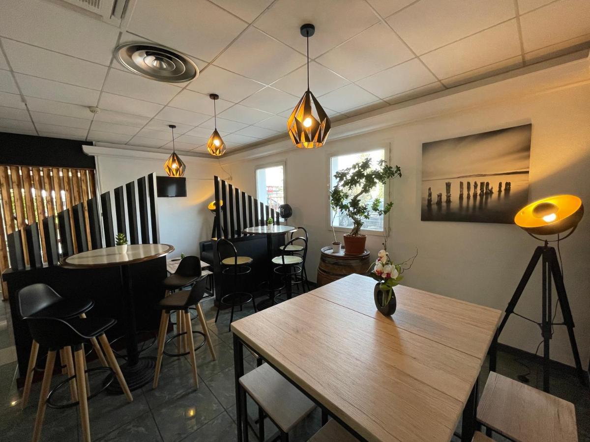 Hotel Restaurant Kyriad Direct Dijon Nord - Zenith - Toison D'Or 외부 사진