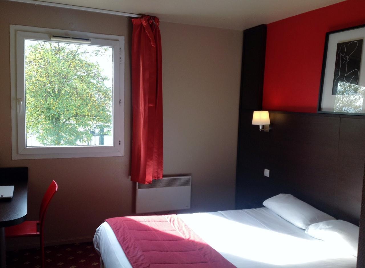 Hotel Restaurant Kyriad Direct Dijon Nord - Zenith - Toison D'Or 외부 사진