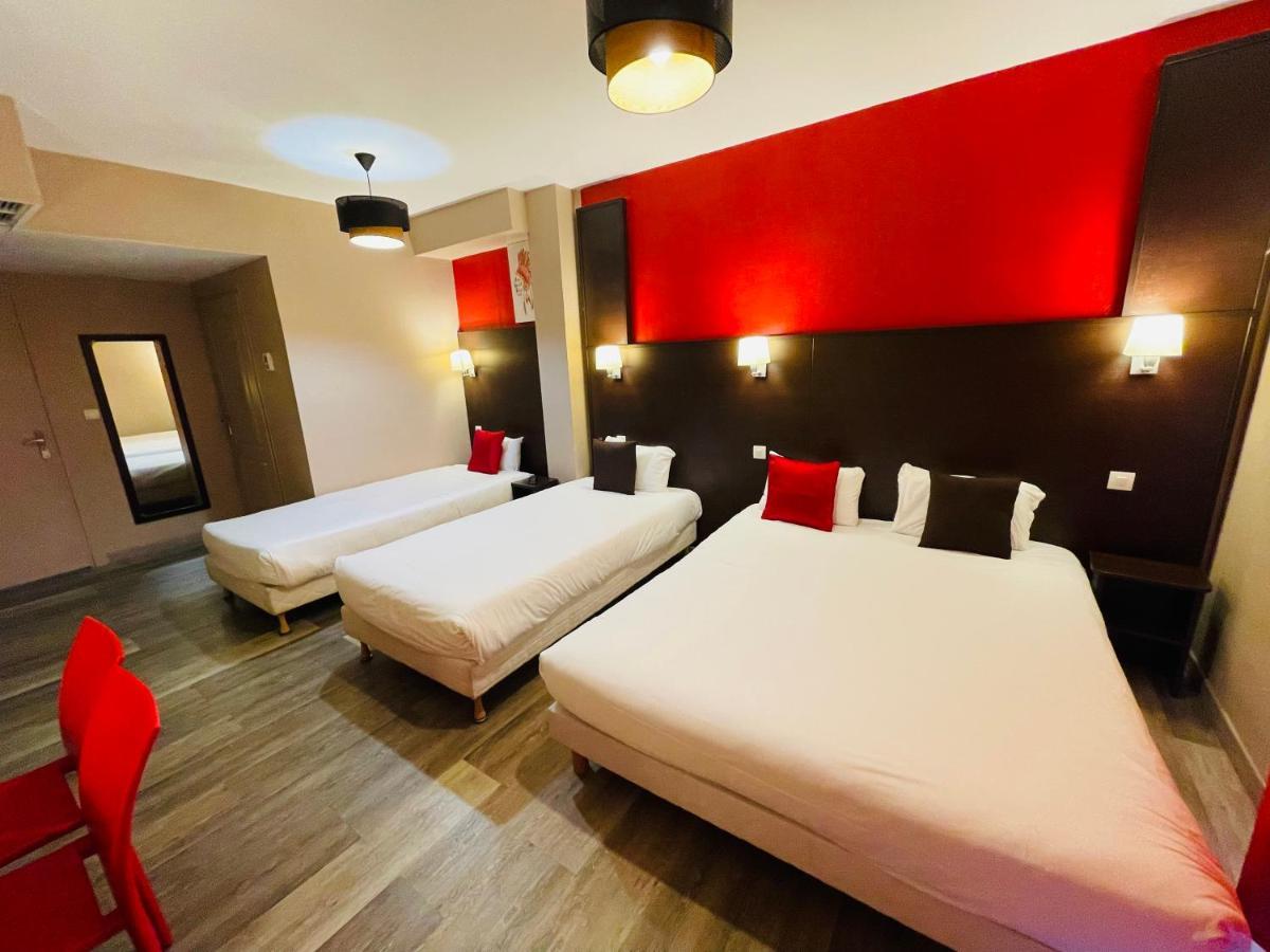 Hotel Restaurant Kyriad Direct Dijon Nord - Zenith - Toison D'Or 외부 사진