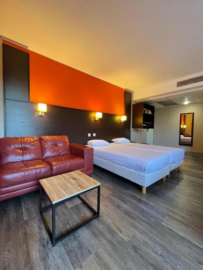 Hotel Restaurant Kyriad Direct Dijon Nord - Zenith - Toison D'Or 외부 사진