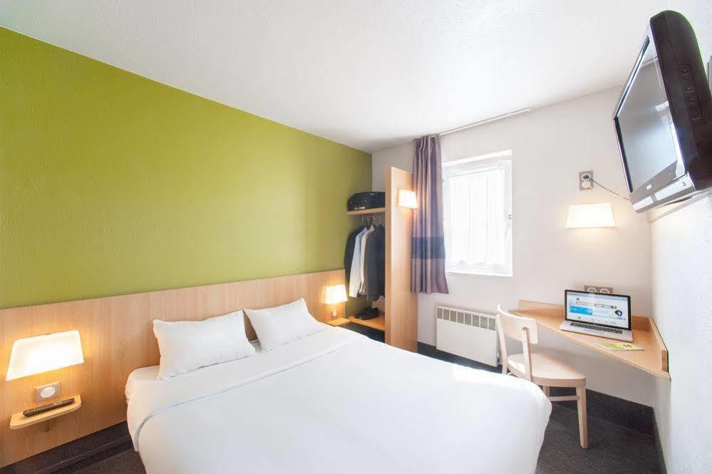 Hotel Restaurant Kyriad Direct Dijon Nord - Zenith - Toison D'Or 외부 사진